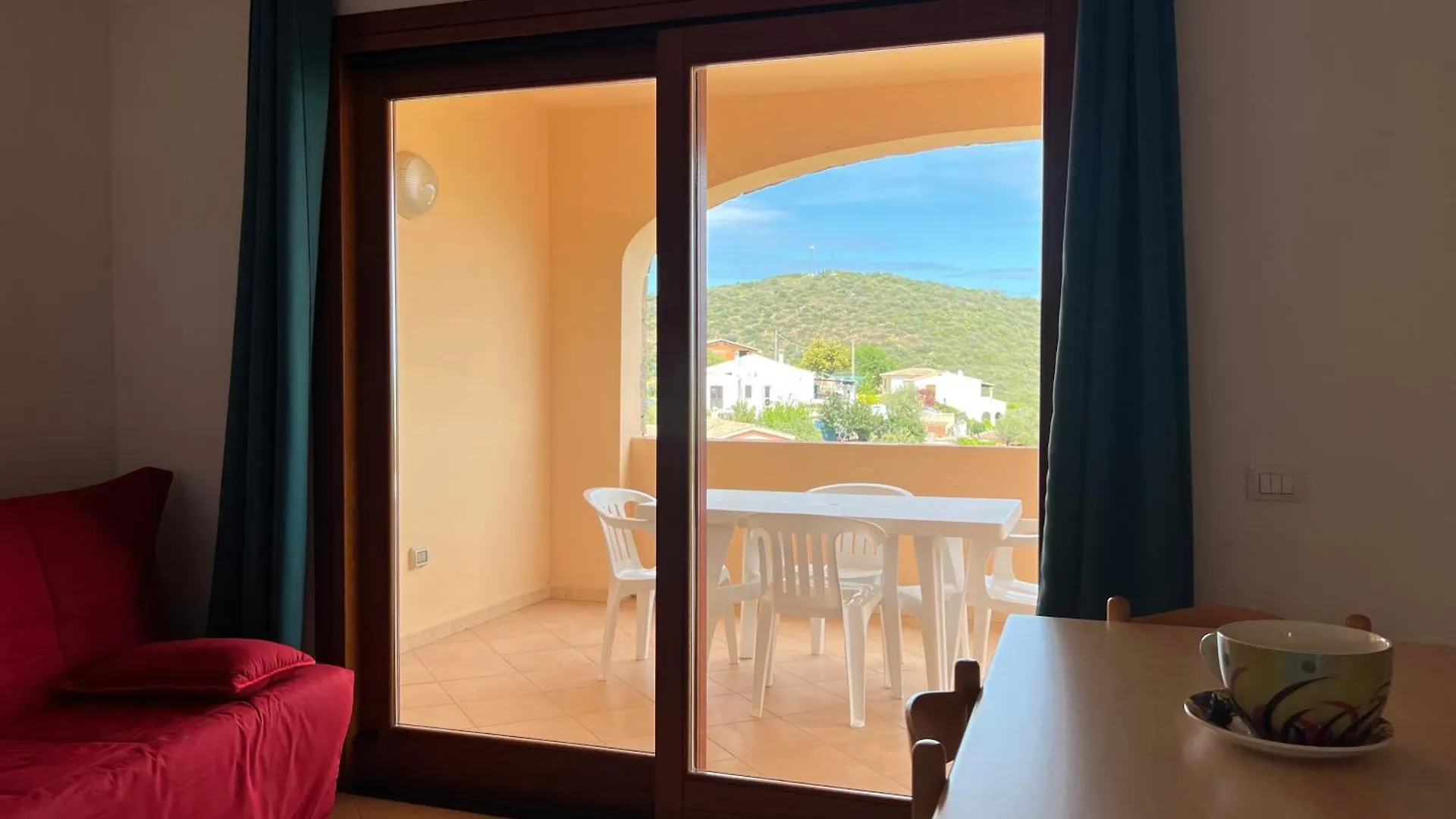 Luna Case Vacanza La Ginestra San Teodoro  0*, San Teodoro (Sardinia) İtalya