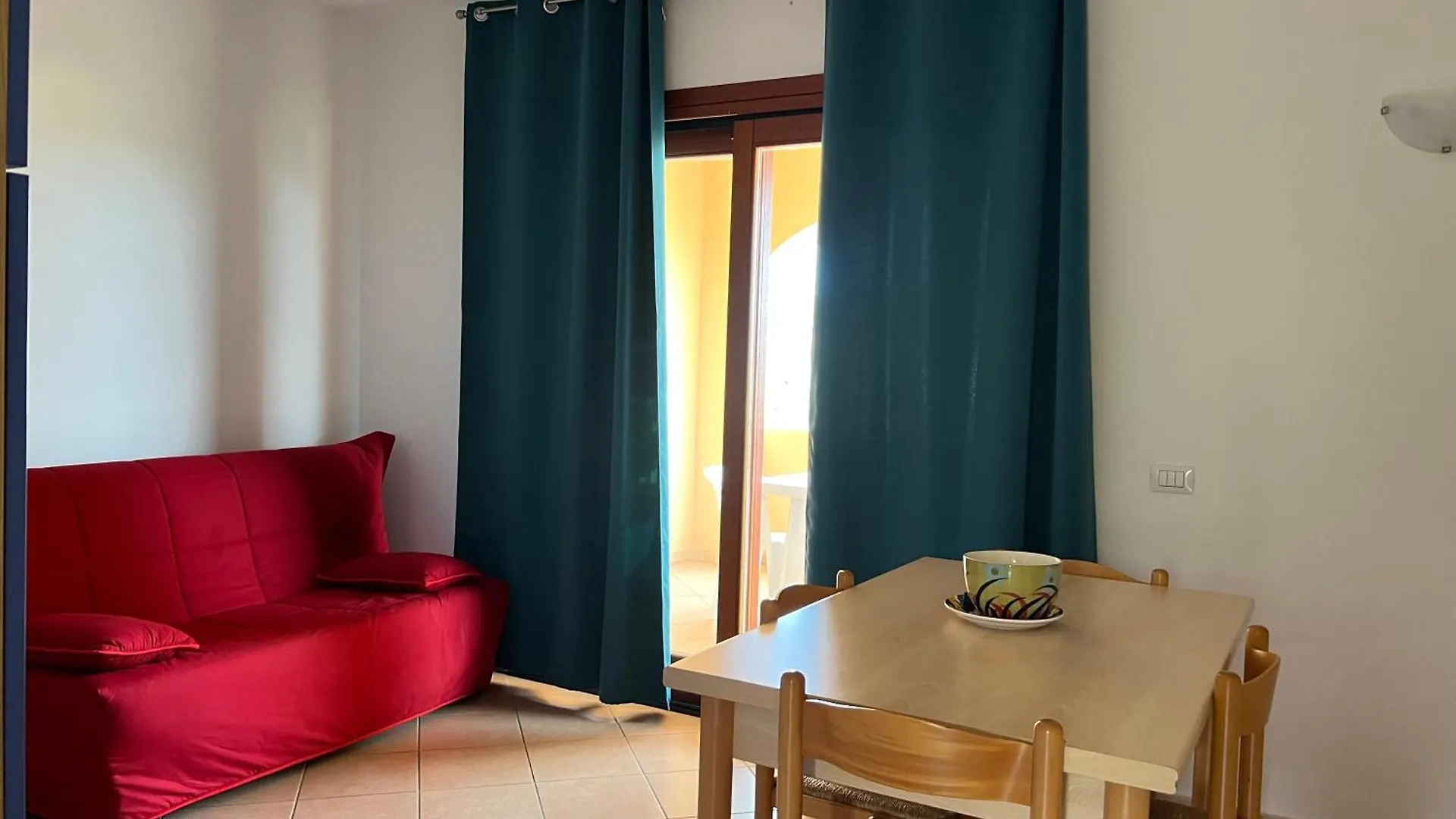 Daire Luna Case Vacanza La Ginestra San Teodoro  İtalya